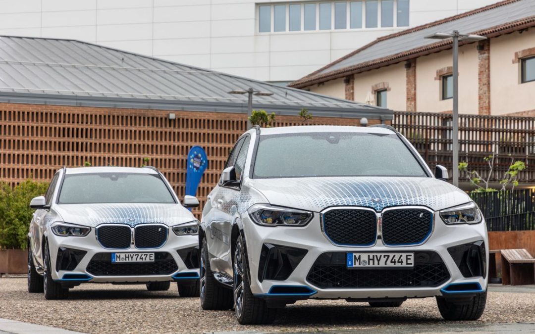 La BMW iX5 Hydrogen alla Mind Innovation Week 2024