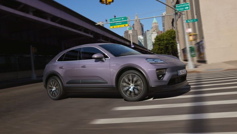 Tre gamme pneumatici Michelin per la nuova Porsche Macan 100% elettrica
