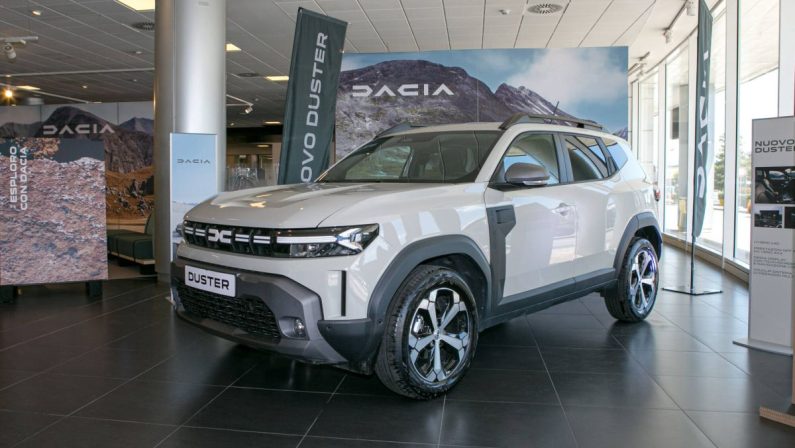 Nuovo Dacia Duster in tour in Italia