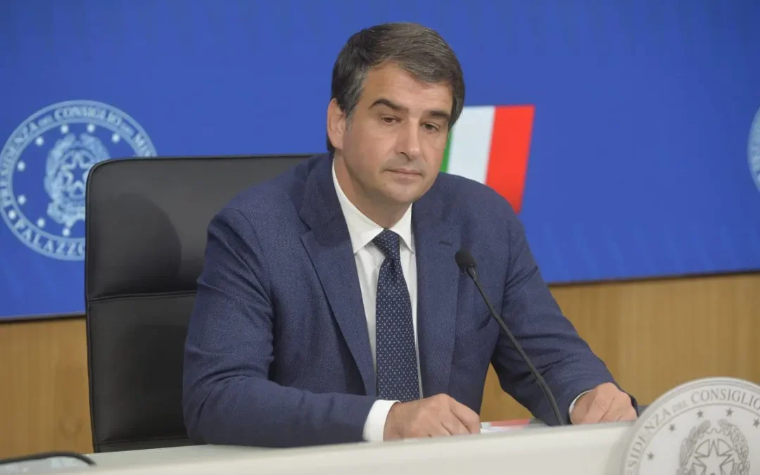 Pnrr, Fitto “Non ci sono ritardi su istruzione e ricerca”