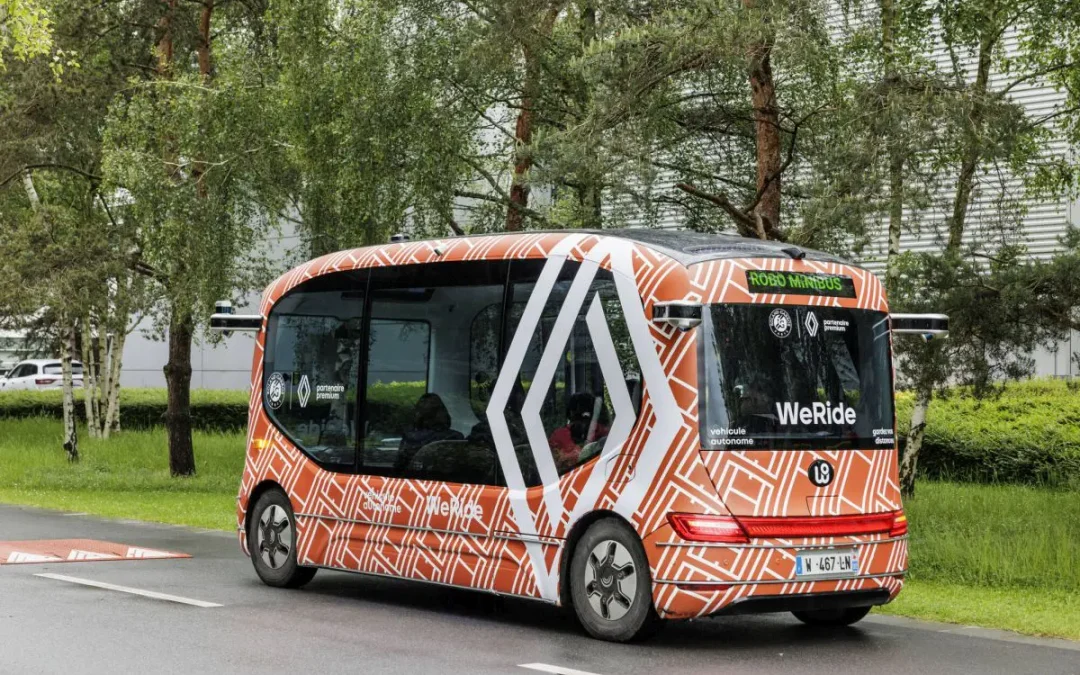 Renault propone veicoli autonomi livello 4 per il trasporto pubblico