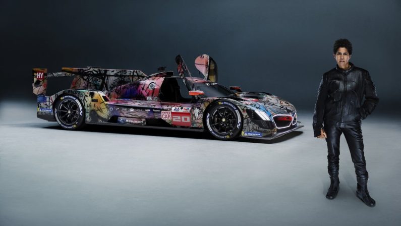 In mostra al Centre Pompidou a Parigi la BMW Art Car di Julie Mehretu
