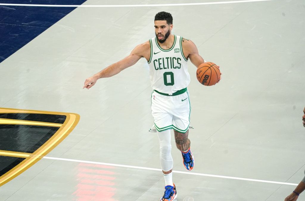 Boston rimonta a Indianapolis e “vede” le Finals