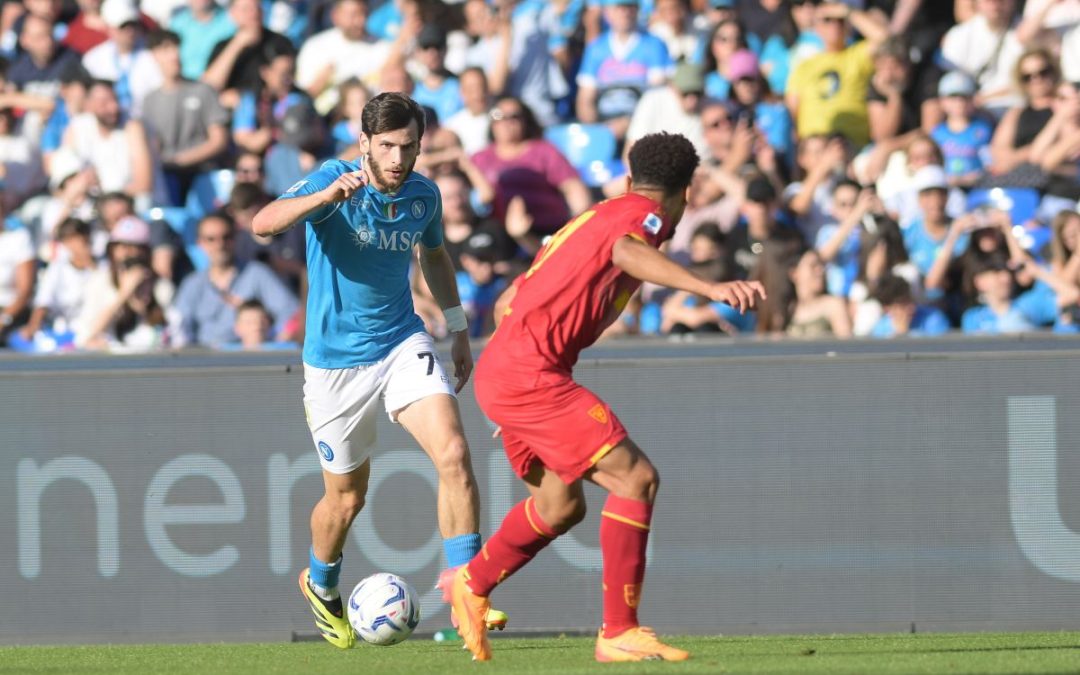 Il Napoli chiude fra i fischi, 0-0 col Lecce e addio Europa