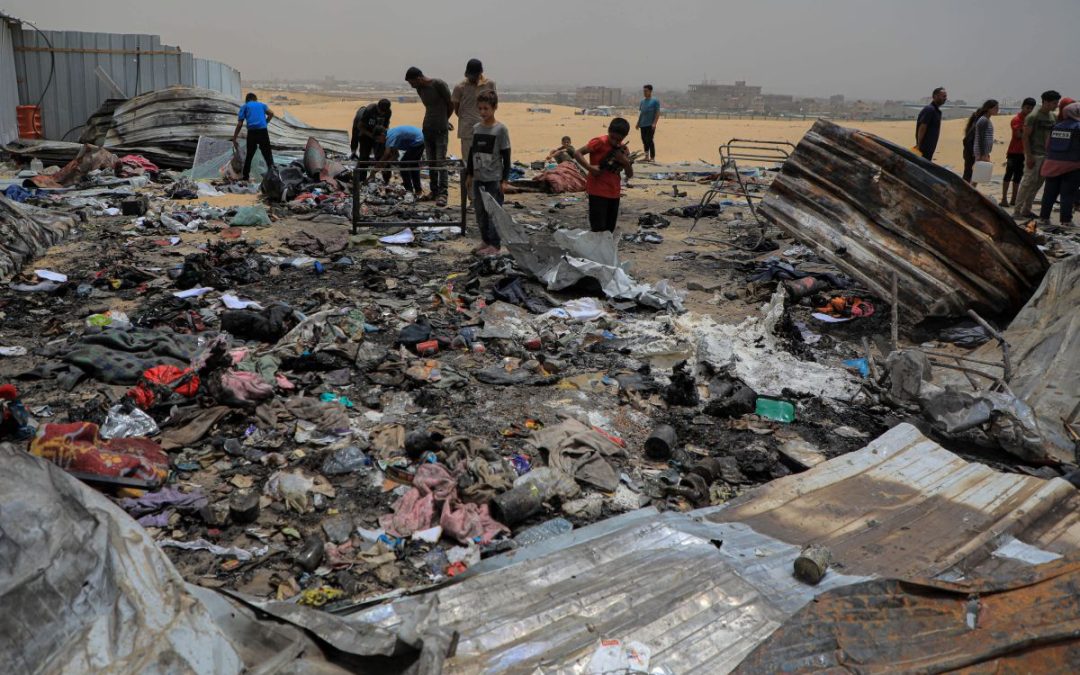 Nuovo raid israeliano su Rafah, 16 morti