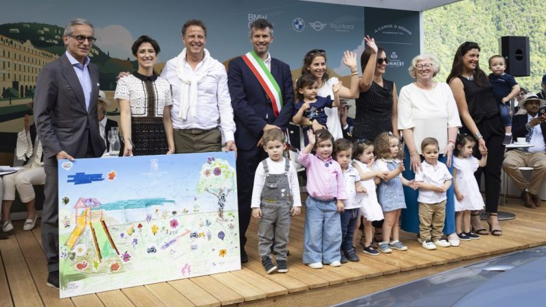 Una donazione all’asilo comunale di Cernobbio dal Bmw Group Classic