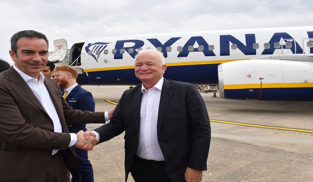 Roberto Occhiuto e il Ceo di Ryanair Eddie Wilson