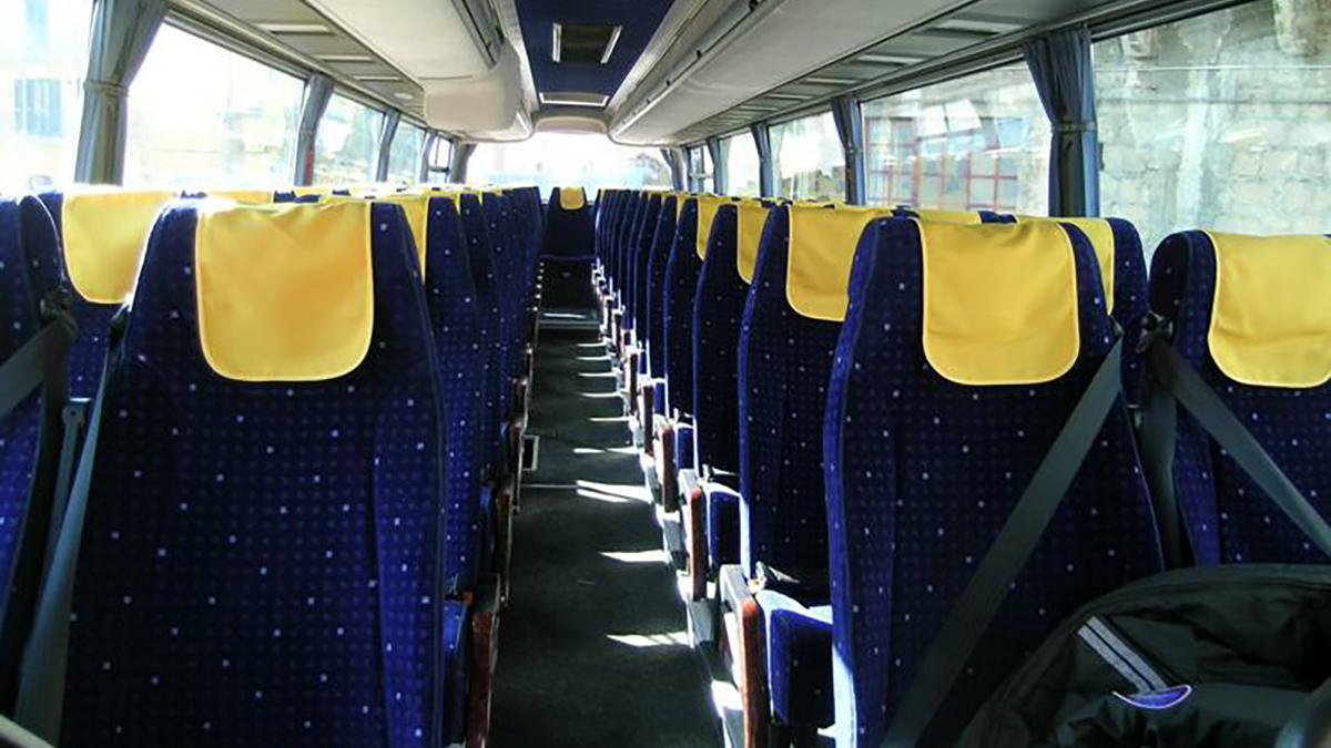 Autobus irregolari, salta la gita scolastica a Caserta