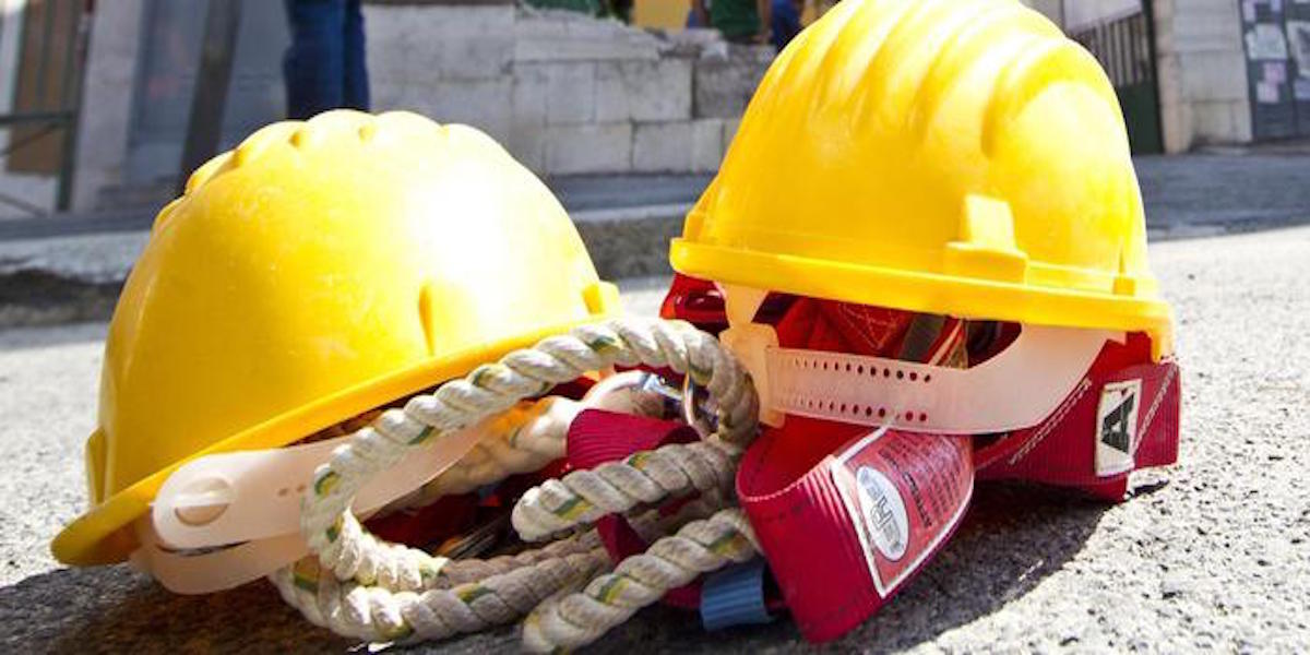 Lavoro nero: operaio 21enne morto schiacciato da lastra a Scafari