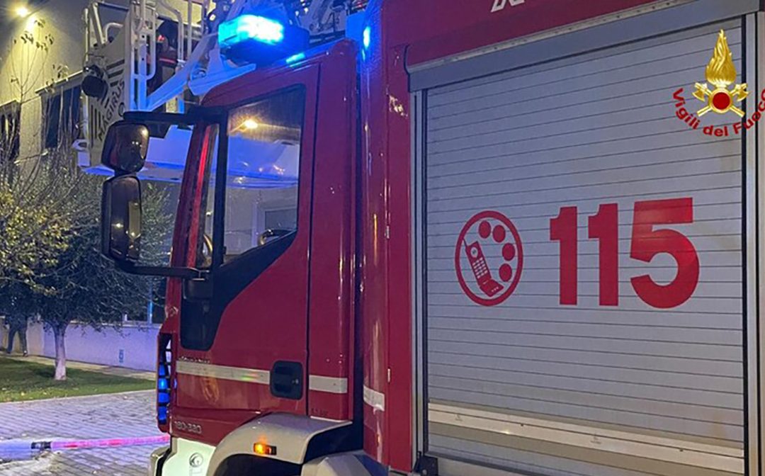 Bomba contro bar nel Leccese, secondo attentato in pochi giorni