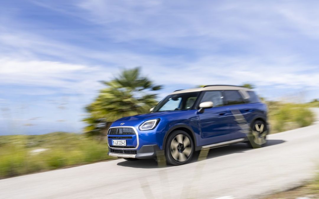 Mini Countryman E in Favoured Trim, elettrica e versatile