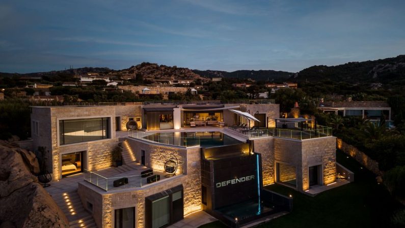 Defender House riapre e inaugura stagione estiva in Sardegna