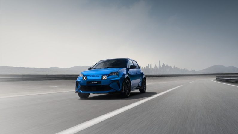 Alpine A290, la sportiva compatta dell’era elettrica