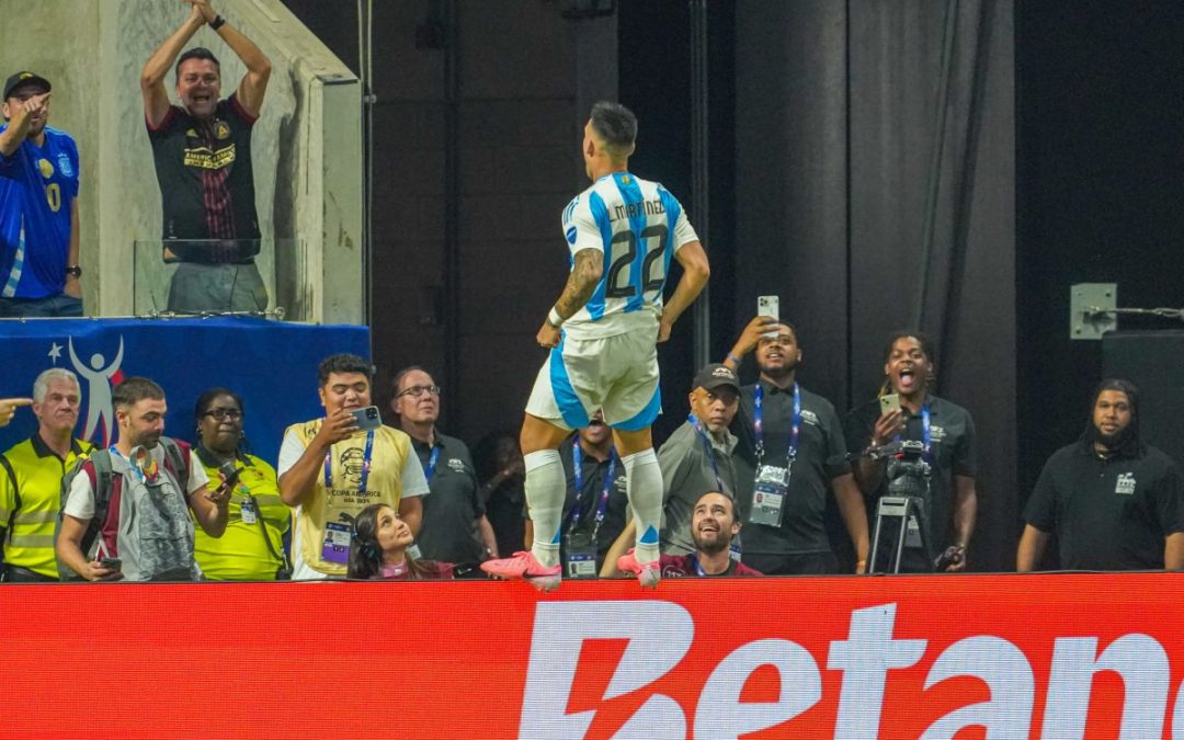 Canada ai quarti di Copa America, Cile out. Lautaro show
