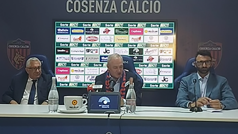 Cosenza, ecco Alvini: «Essere qui è un privilegio»
