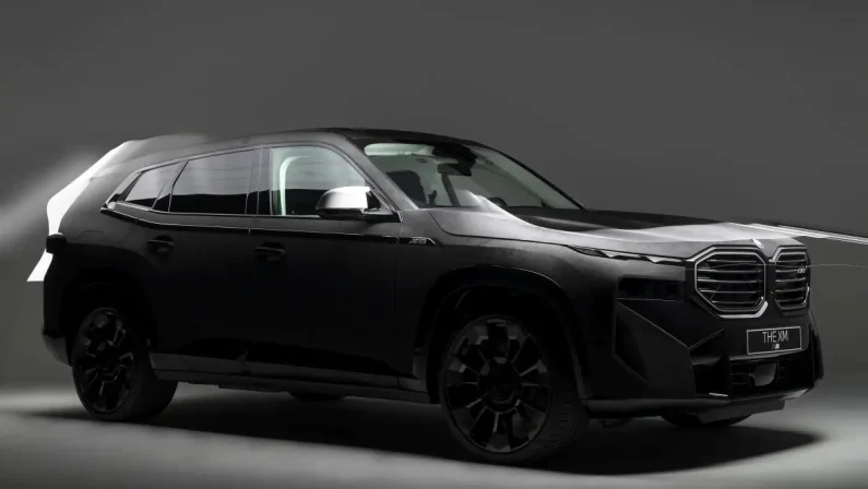 Presentato alla House of BMW di Milano il progetto “Sky is the limit”
