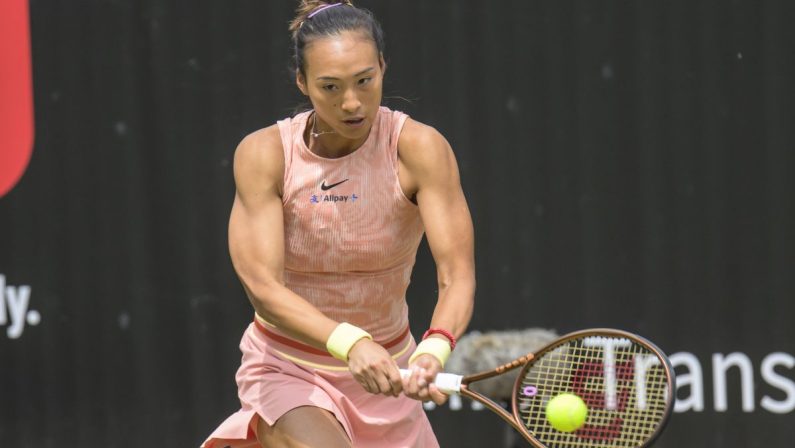 Ai Palermo Ladies Open Qinwen Zheng vola ai quarti