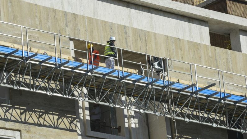 Eurostat, nel 2023 Italia seconda per aumento degli occupati