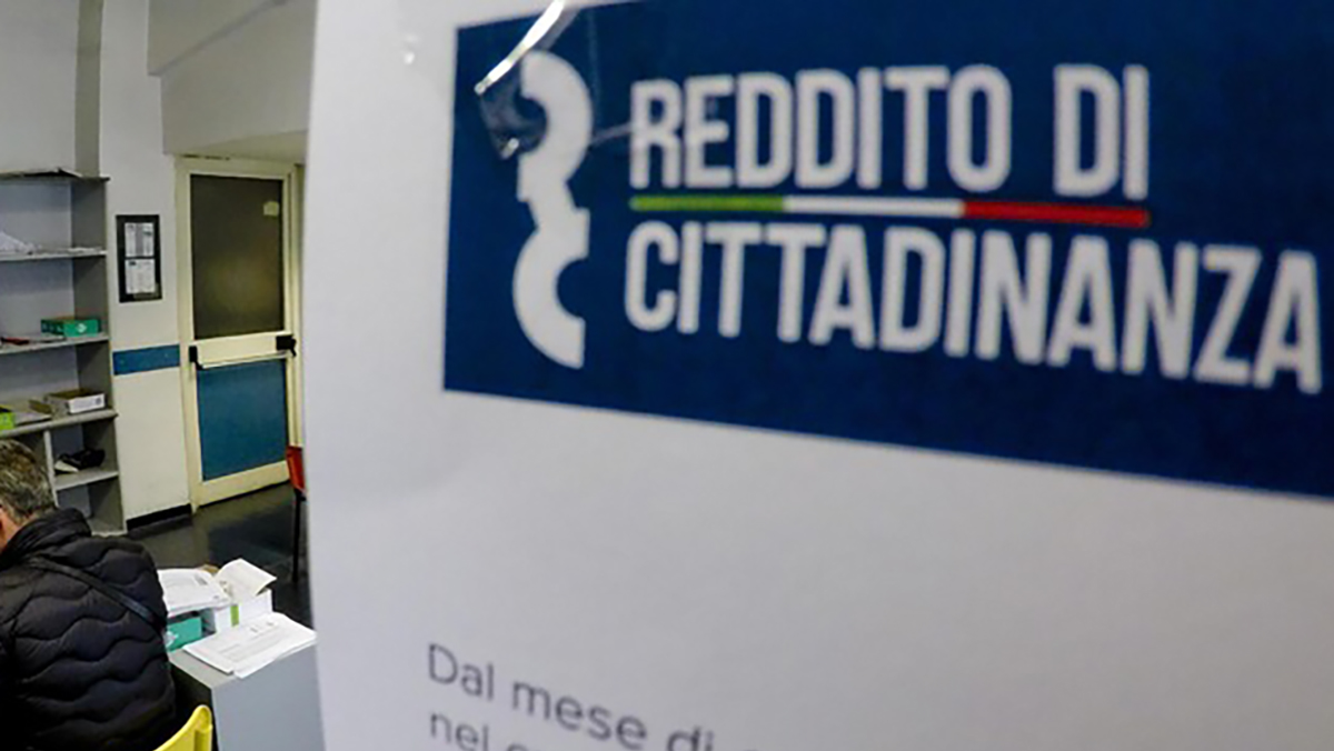 https://www.quotidianodelsud.it/wp-content/uploads/2024/07/reddito-di-cittadinanza.jpg