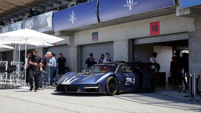 Maserati MCXtrema, consegnato primo esemplare a Laguna Seca