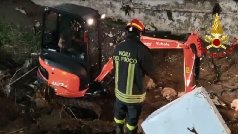 Frana nel casertano per il maltempo, si cercano due dispersi