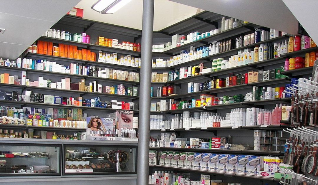 Benevento, sequestrati 12mila prodotti per l’estetica illegali