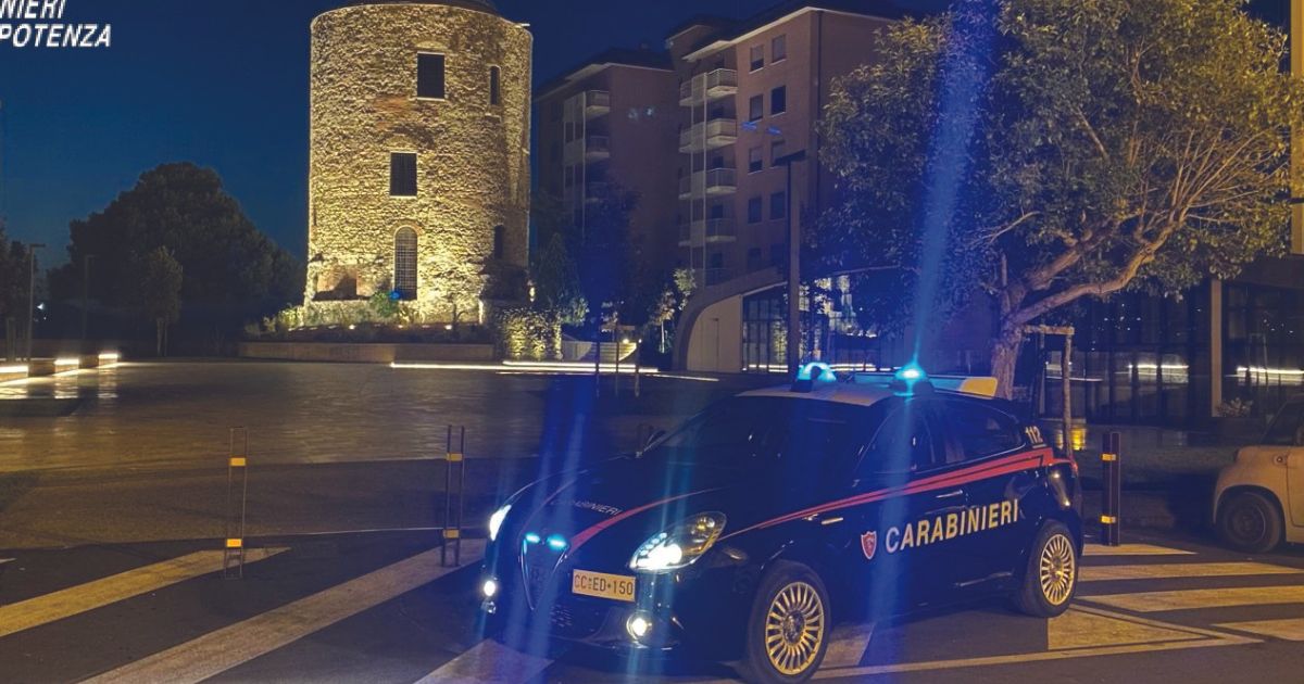 https://www.quotidianodelsud.it/wp-content/uploads/2024/08/carabinieri-potenza---minacciava-moglie-ubriaco.jpg