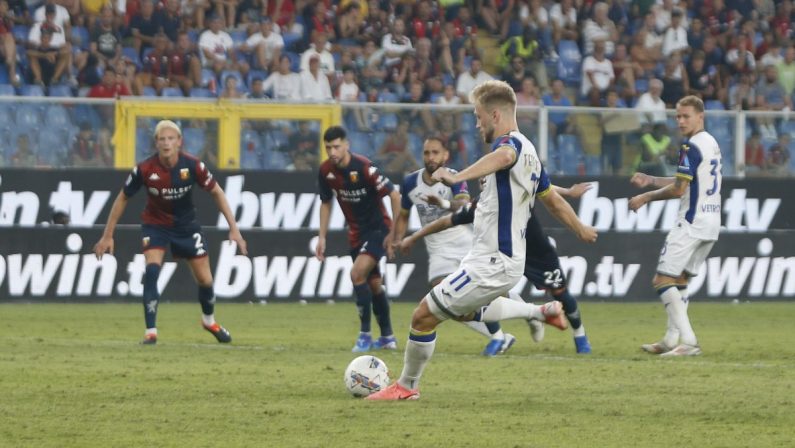Tchatchoua-Tengstedt, il Verona vince 2-0 in casa Genoa