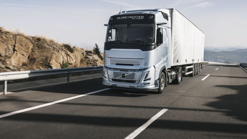 Volvo trucks incrementa l’uso di acciaio a basse emissioni di CO2