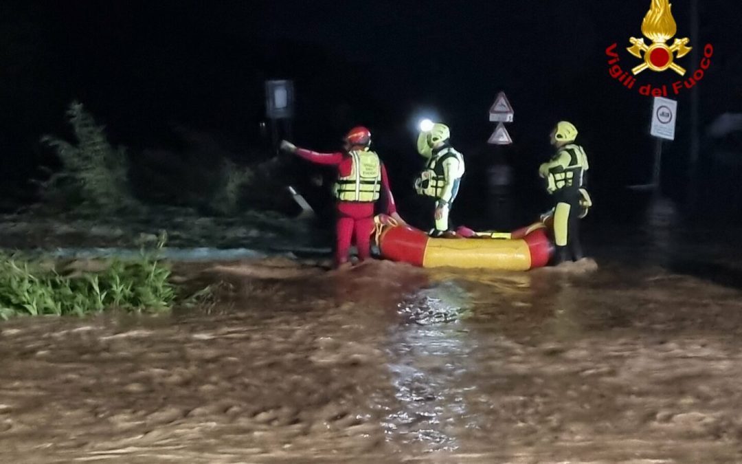 Maltempo in Toscana, dispersi bimbo e nonna nel pisano