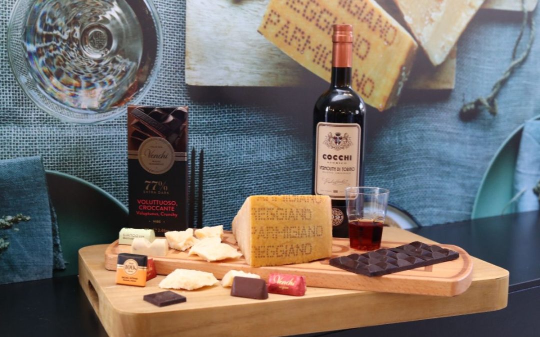 Parmigiano Reggiano al Salone del Gusto con eventi e degustazioni