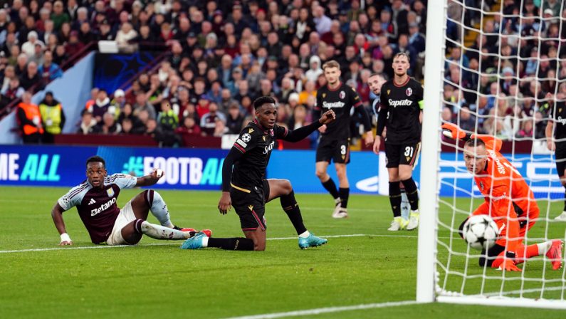 Bologna ko in Inghilterra, l’Aston Villa vince 2-0