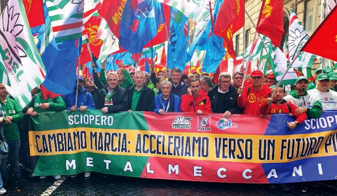 Stellantis, in ventimila per dire no ai piani inquietanti di Tavares