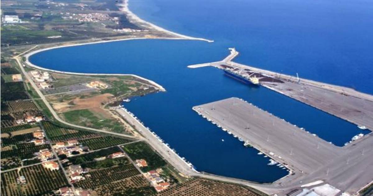 https://www.quotidianodelsud.it/wp-content/uploads/2024/10/porto-corigliano-rossano.jpg