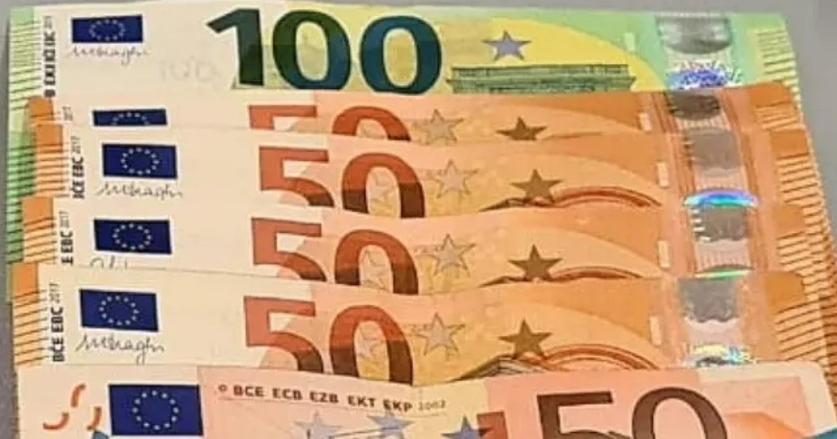 https://www.quotidianodelsud.it/wp-content/uploads/2024/10/soldi-banconote-euro.jpg