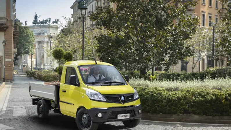 Nuovo Piaggio Porter NPE, il primo city truck elettrico