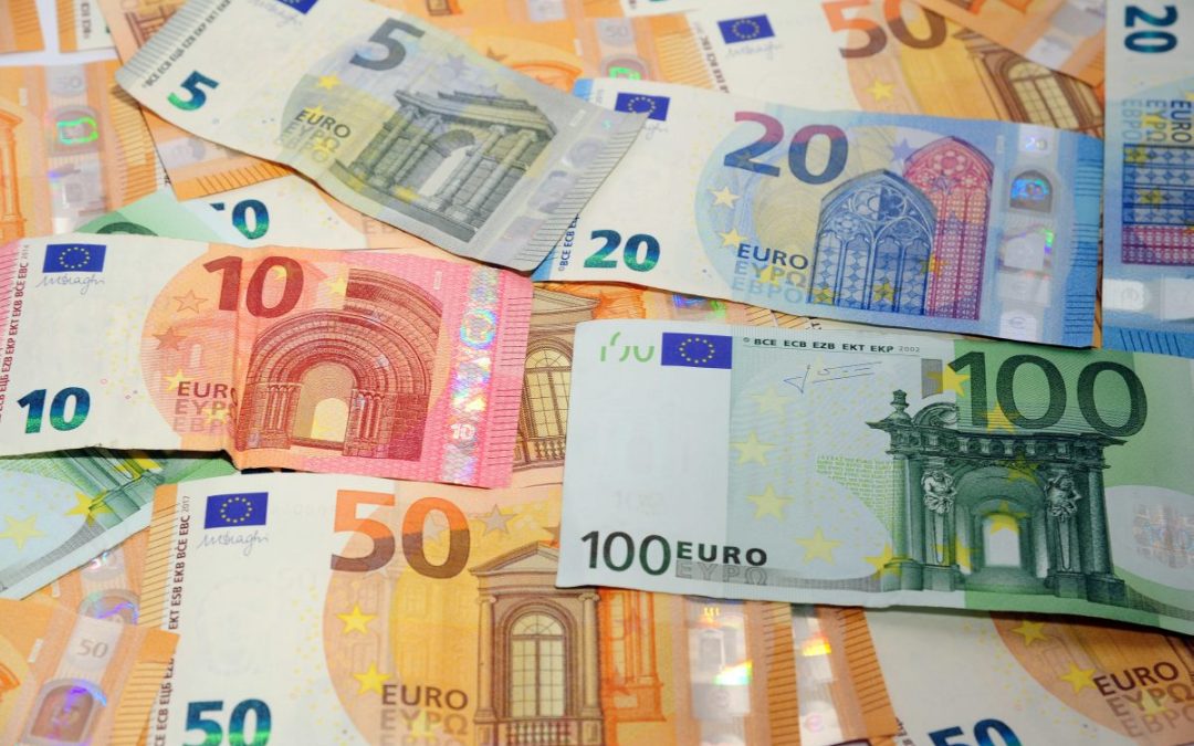 L’Ue esce dalla stagnazione, ma la crescita è lenta