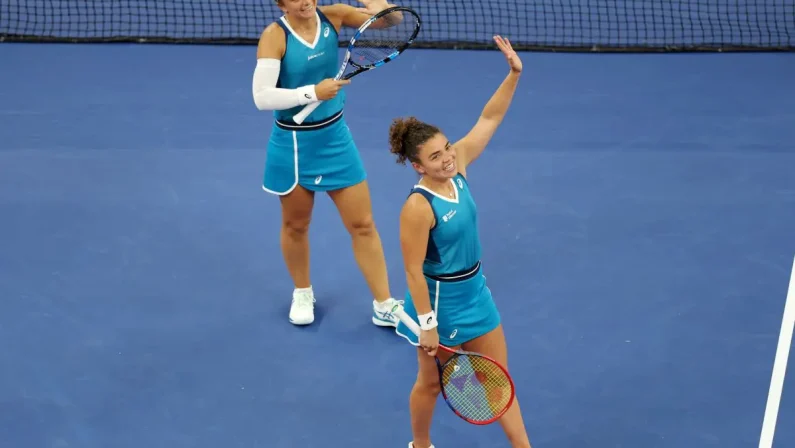 Errani e Paolini portano l’Italia in finale alla BJK Cup