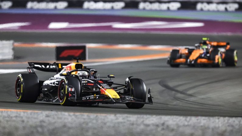 In Qatar vince Verstappen, secondo Leclerc
