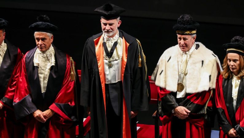 Re Felipe VI “Ricevere il Dottorato dalla Federico II è un immenso onore”