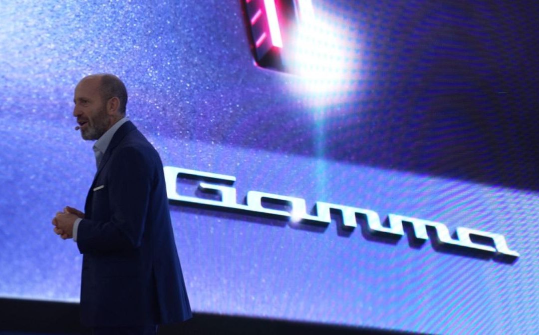 Nuova Lancia Gamma sarà prodotta a Melfi sia ibrida che elettrica
