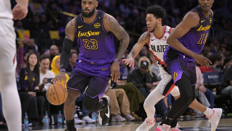 Oklahoma ok, Curry e LeBron trascinano Warriors e Lakers