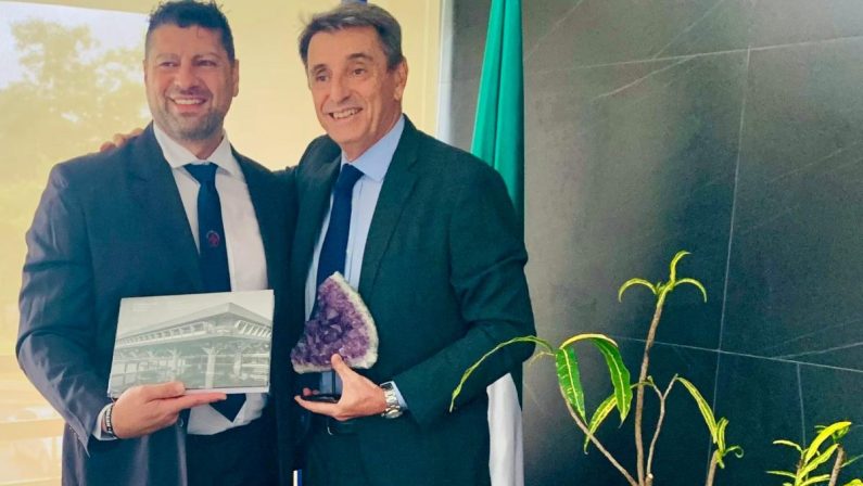 Presidente Ordine Biologi Lombardia incontra ambasciatore a Brasilia