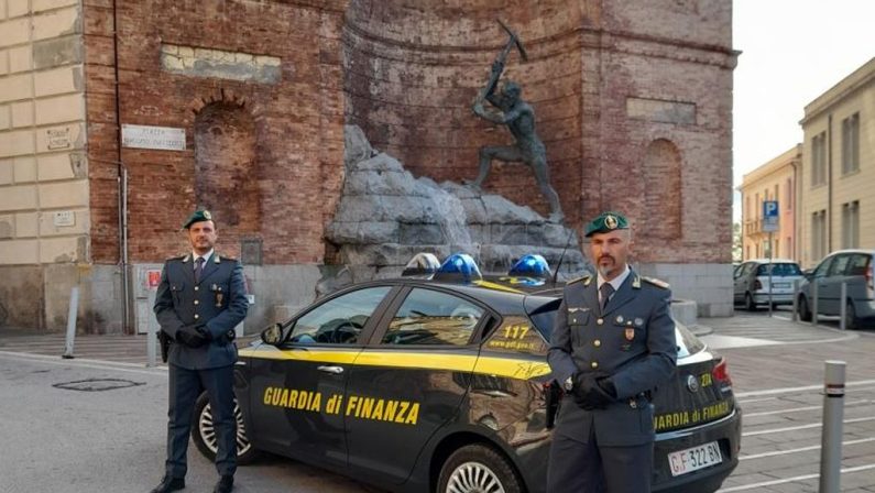 Traffico internazionale di droga dal Sudamerica, 10 arresti