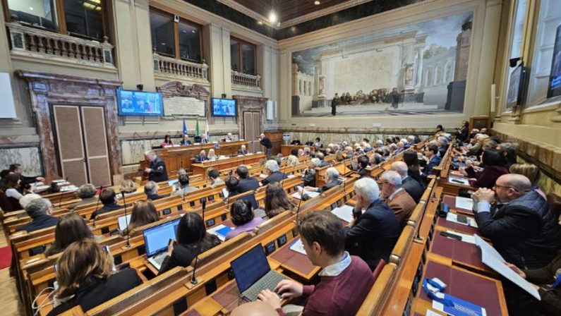 Rapporto C.R.E.A. Sanità, necessari almeno 40 mld per risollevare il SSN