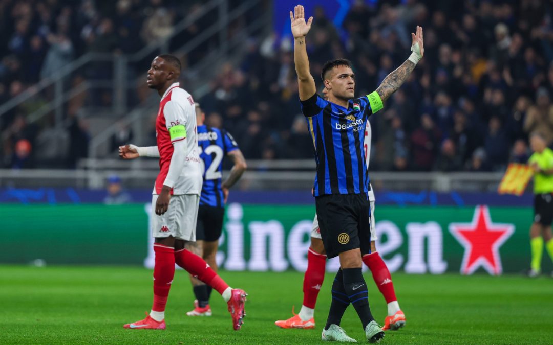 Tripletta Lautaro, 3-0 al Monaco e Inter agli ottavi