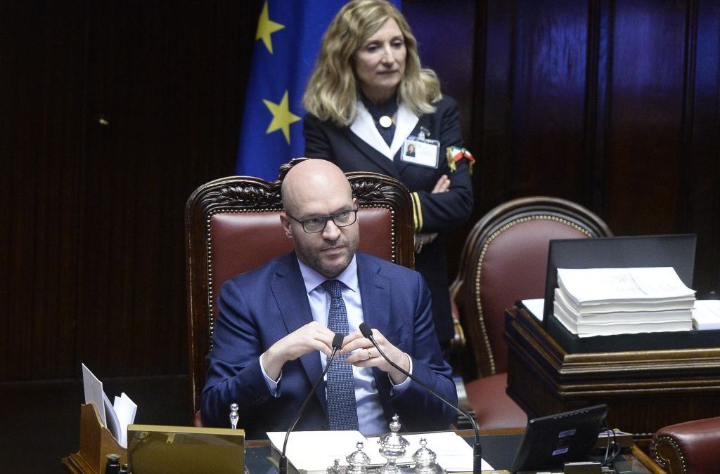 Fontana “Io come un arbitro, quando è bravo scontenta un pò tutti”