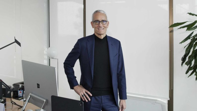 Engineering lancia il nuovo EngGPT, evoluzione dell’AI Made in Italy