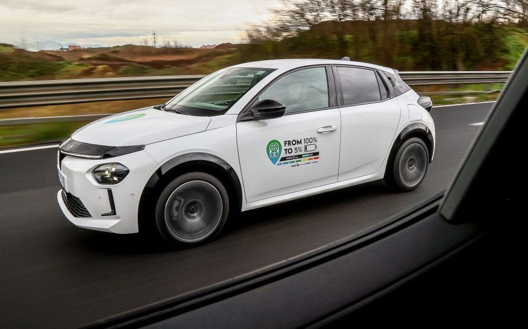 Lancia Ypsilon auto elettrica più efficiente secondo “From 100% to 5%”
