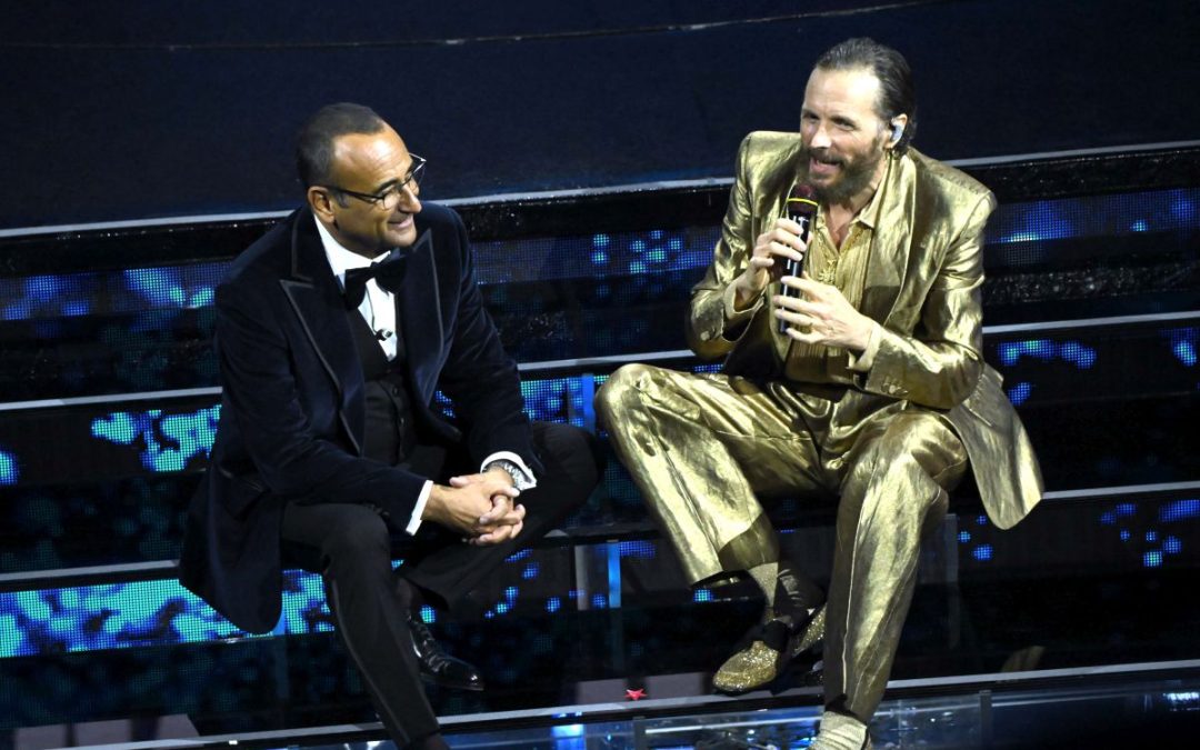 Sanremo, Jovanotti travolge l’Ariston “Felice, festival speciale”